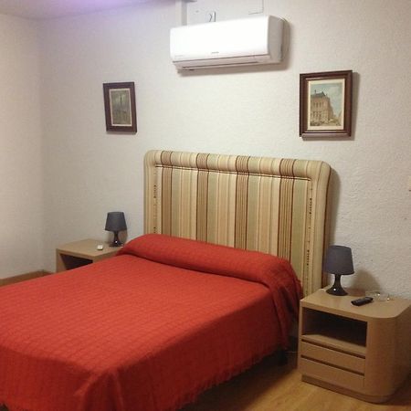 Hostal Pradillo Μόστολες Εξωτερικό φωτογραφία